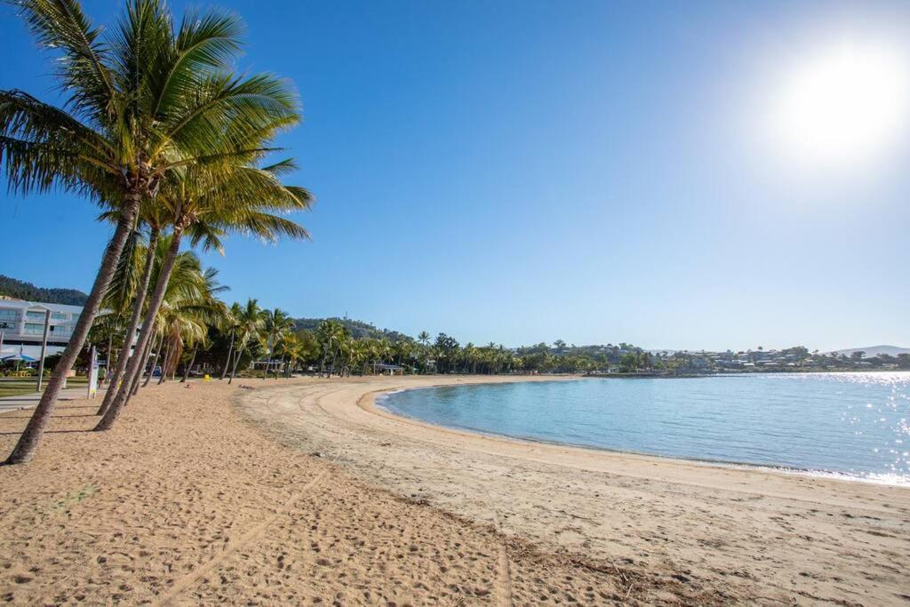 Ocean View 33A Studio Pool Ocean View Wifi Airlie Beach Exterior photo