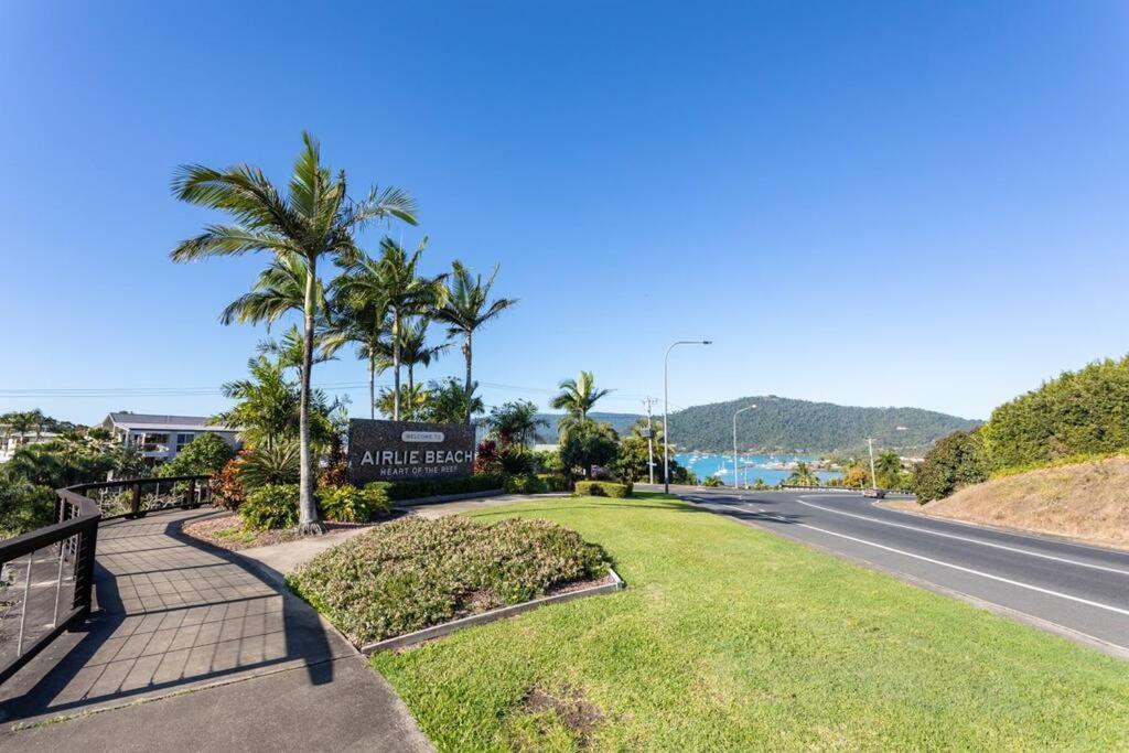 Ocean View 33A Studio Pool Ocean View Wifi Airlie Beach Exterior photo